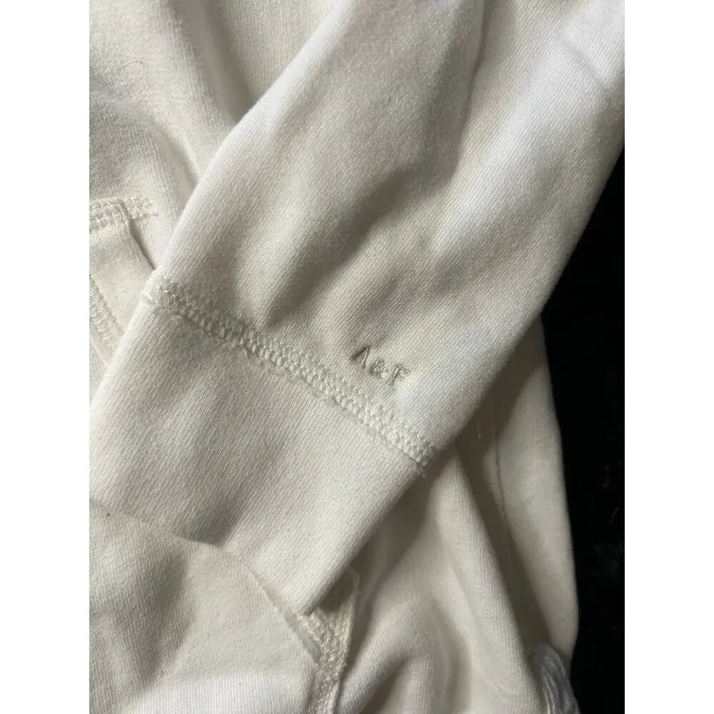Abercrombie & Fitch Cream Fleece Hoodie Small
